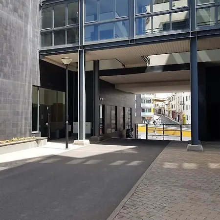 Apartman Top-floor One-bedroom Flats - Peaceful With Ocean And Views