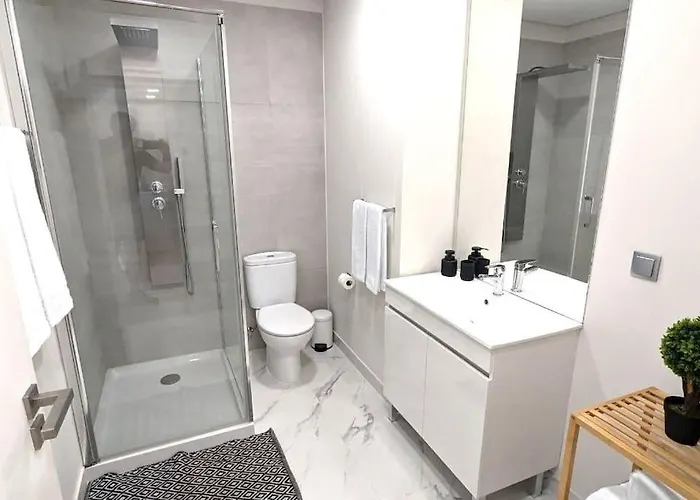 公寓 Top-floor One-bedroom Flats - Peaceful With Ocean And Views *