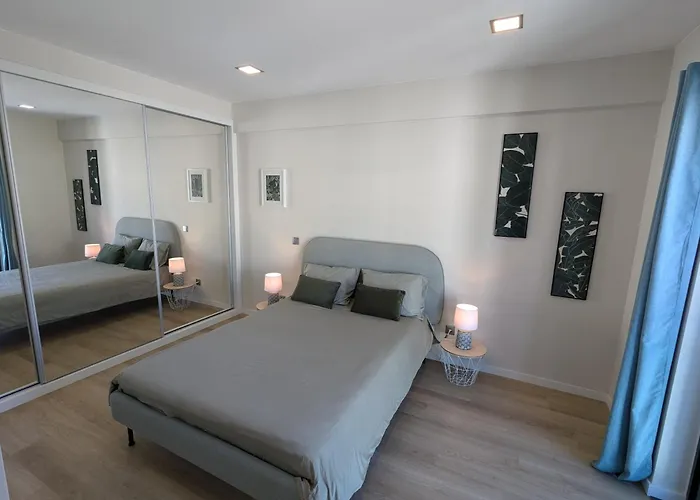 Top-floor One-bedroom Flats - Peaceful With Ocean And Views 丰沙尔